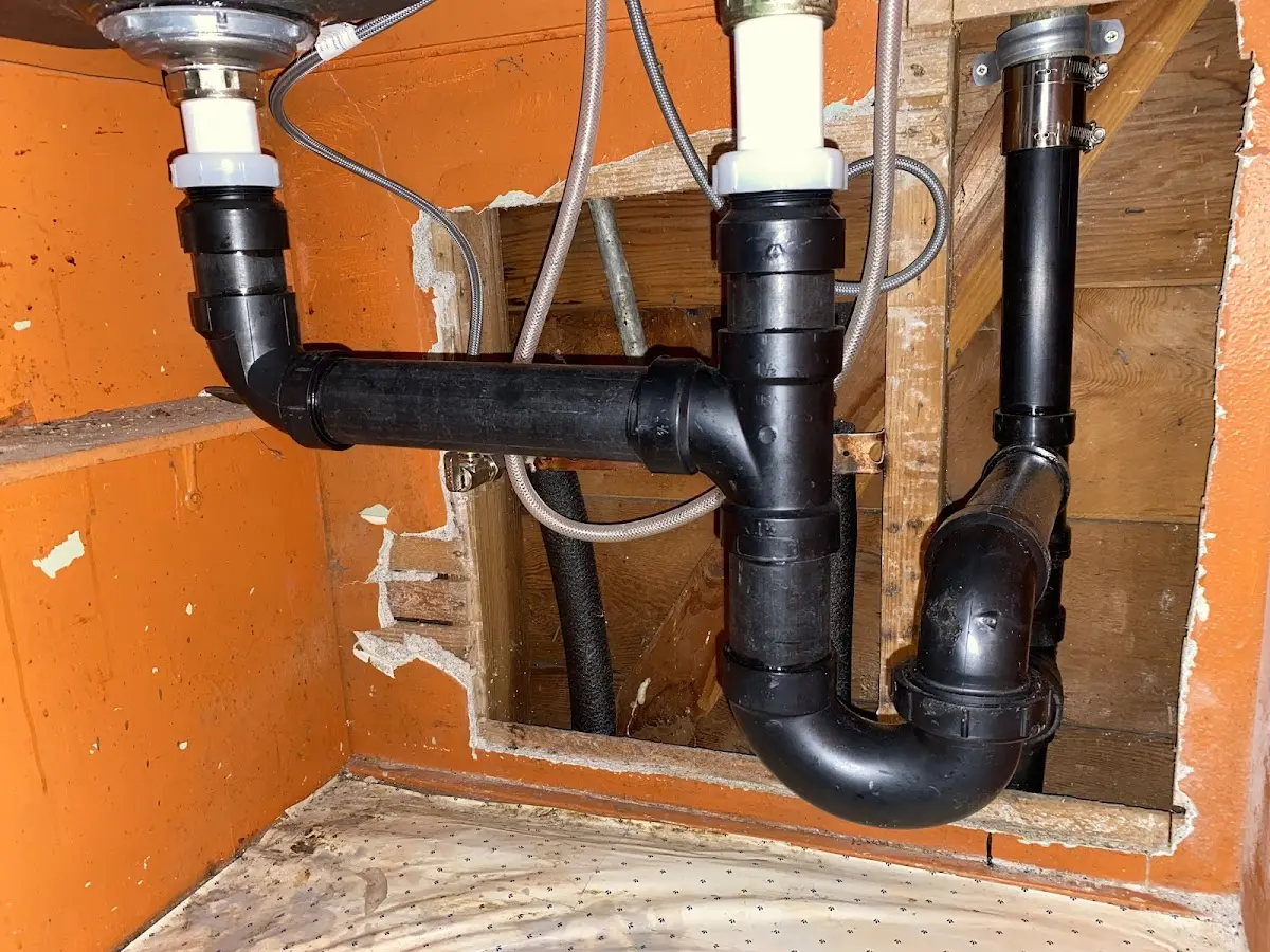 Professional Pipe Bursting equipment and tools on the job in Georgetown